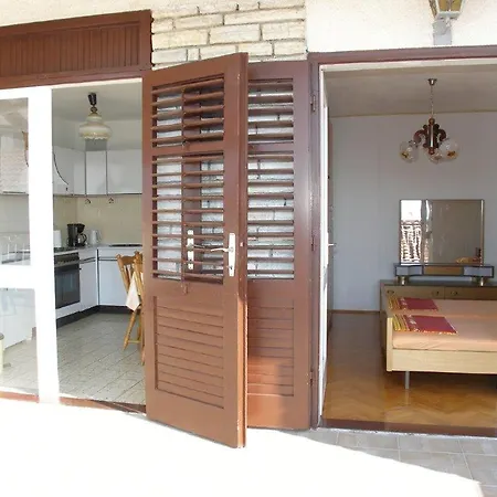 Apartment Celine & Fabienne Brodarica (Sibenik-Knin)