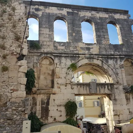 Apartment Celine & Fabienne *