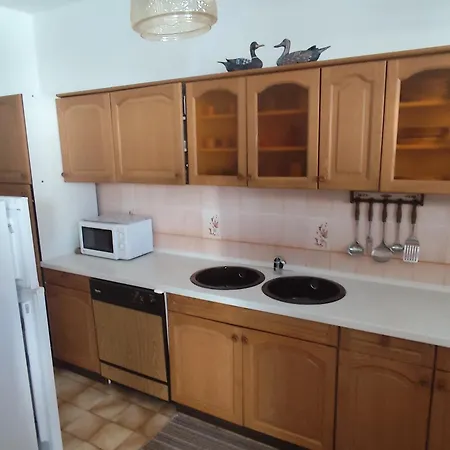 Celine & Fabienne Brodarica (Sibenik-Knin)