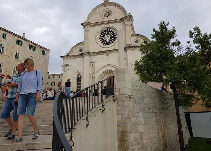 Celine & Fabienne Apartman *