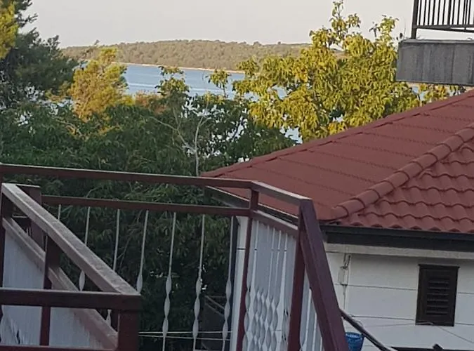 Apartman Celine & Fabienne *